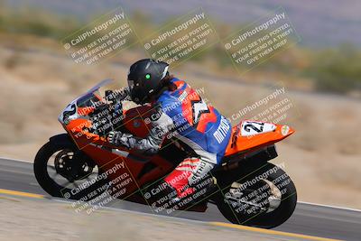 media/Oct-09-2022-SoCal Trackdays (Sun) [[95640aeeb6]]/Turn 15 Inside Distant Pans (1145am)/